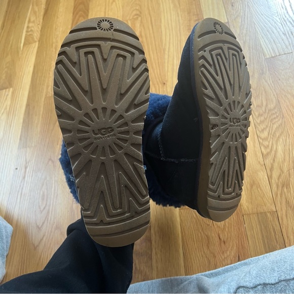 Navy Blue UGG Boots Tall - Picture 4 of 9